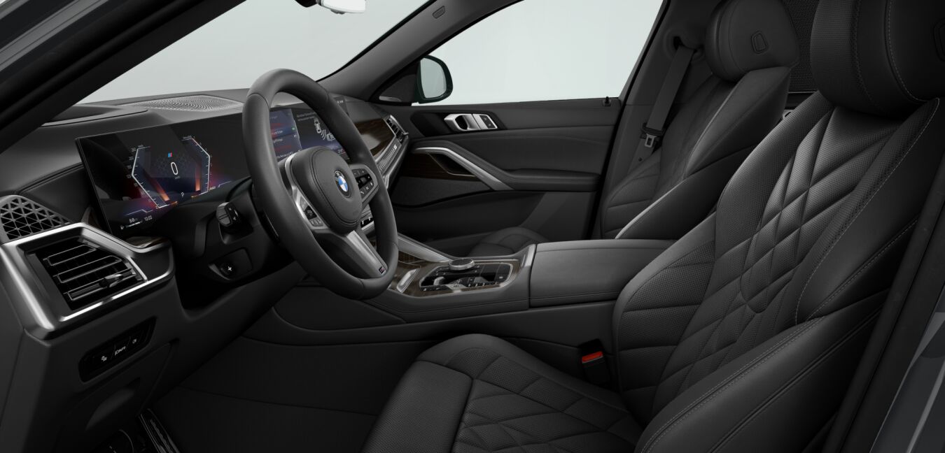 BMW BMW X im Innenraum seitlich