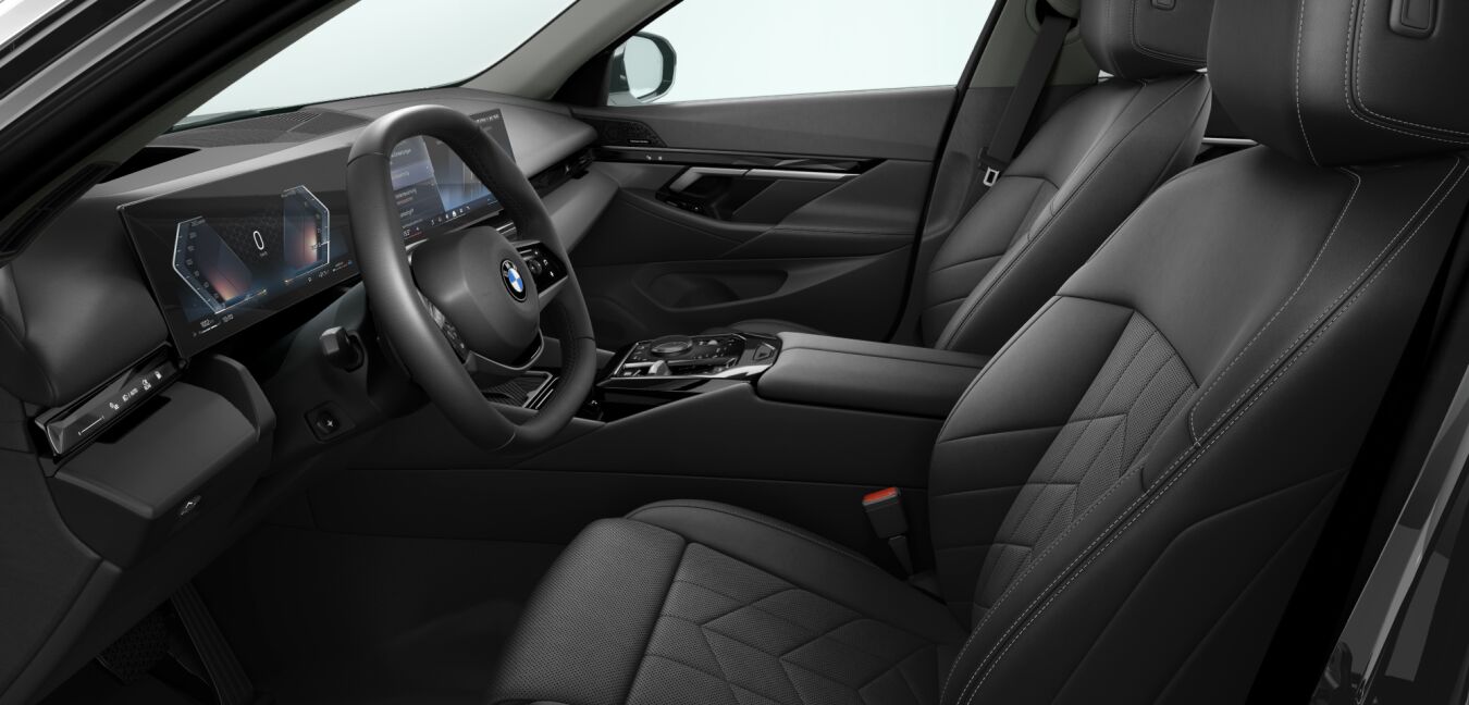 BMW BMW 5er im Innenraum seitlich BMW BMW 5er im Innenraum seitlich