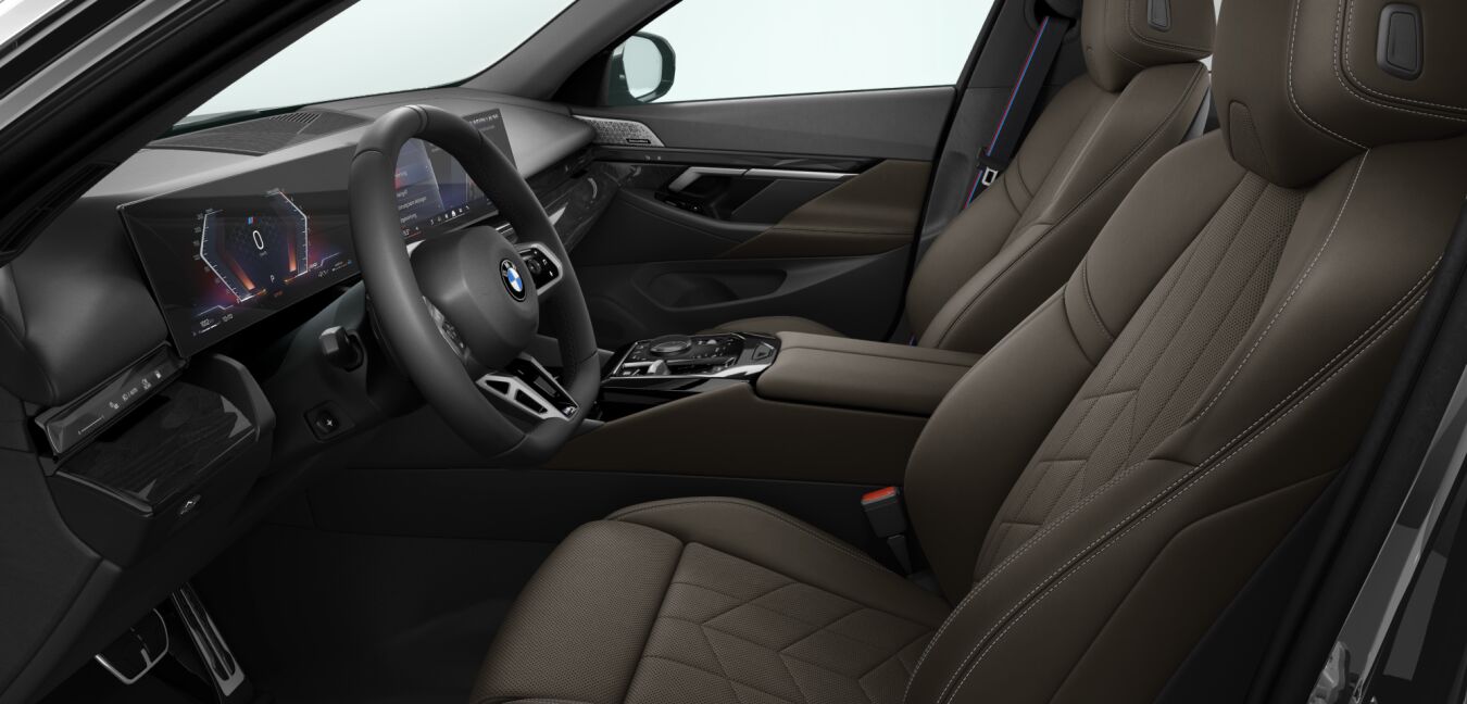BMW BMW 5er im Innenraum seitlich BMW BMW 5er im Innenraum seitlich