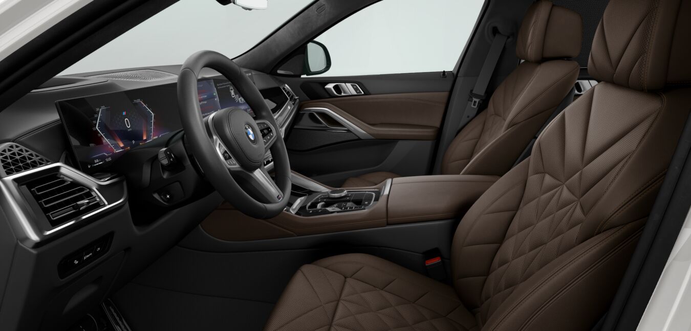 BMW BMW X im Innenraum seitlich