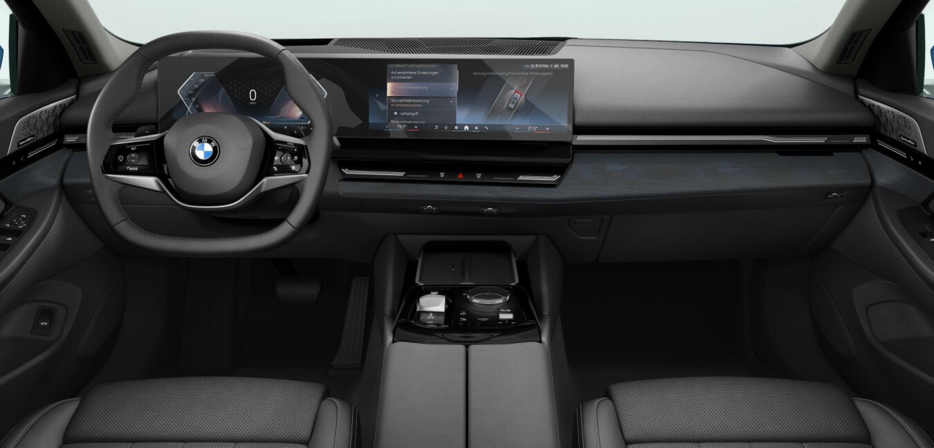 BMW BMW 5er im Innenraum von vorne BMW BMW 5er im Innenraum von vorne