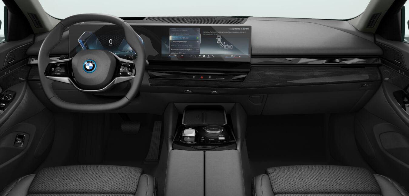 BMW BMW 5er im Innenraum von vorne BMW BMW 5er im Innenraum von vorne