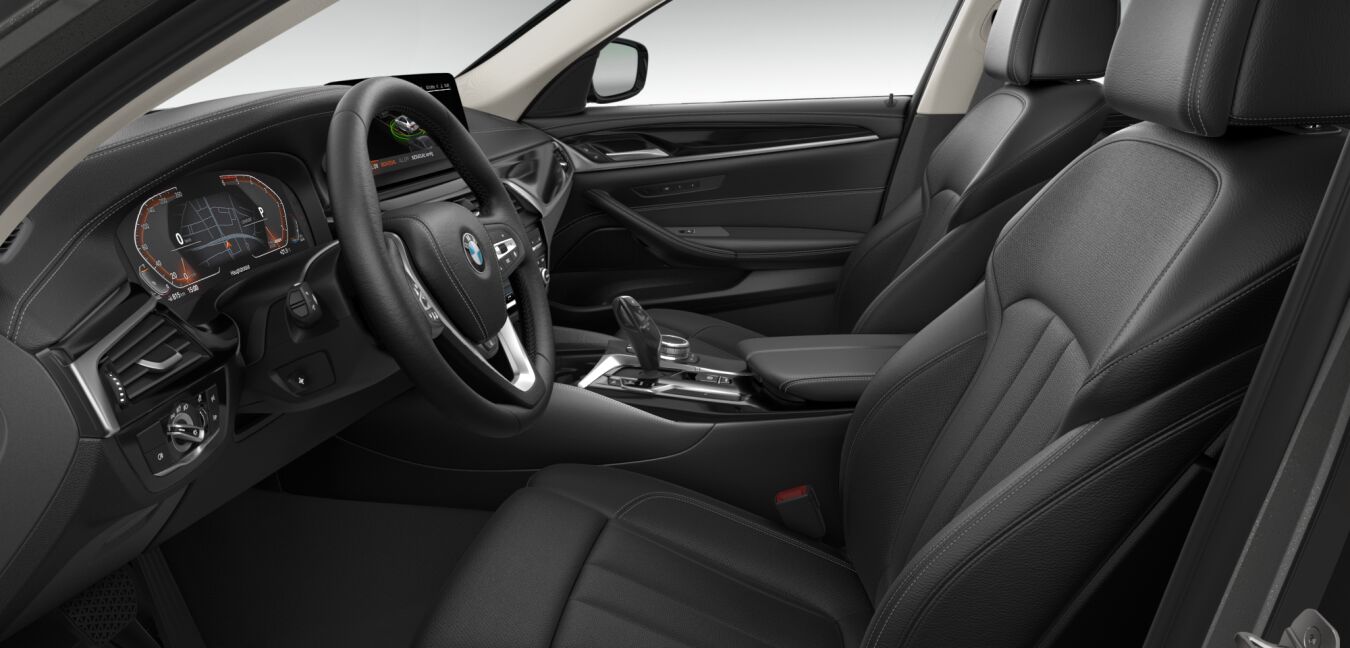 BMW BMW 5er im Innenraum seitlich BMW BMW 5er im Innenraum seitlich