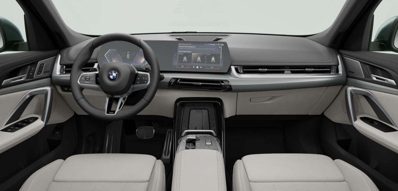 BMW BMW X im Innenraum von vorne
