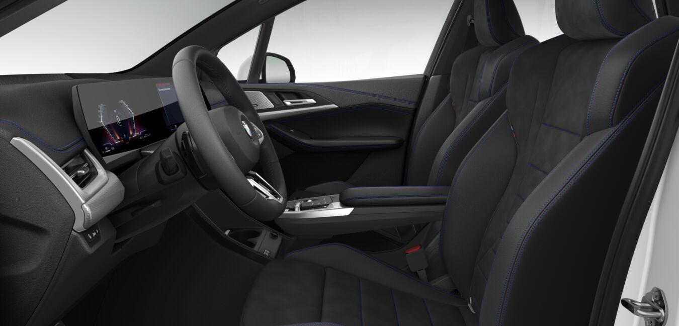 BMW BMW 2er im Innenraum seitlich BMW BMW 2er im Innenraum seitlich