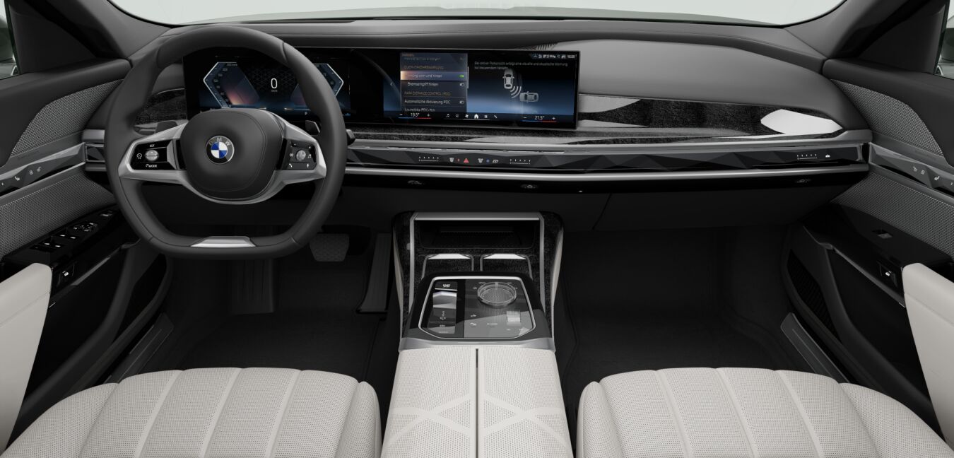 BMW BMW 7er im Innenraum von vorne