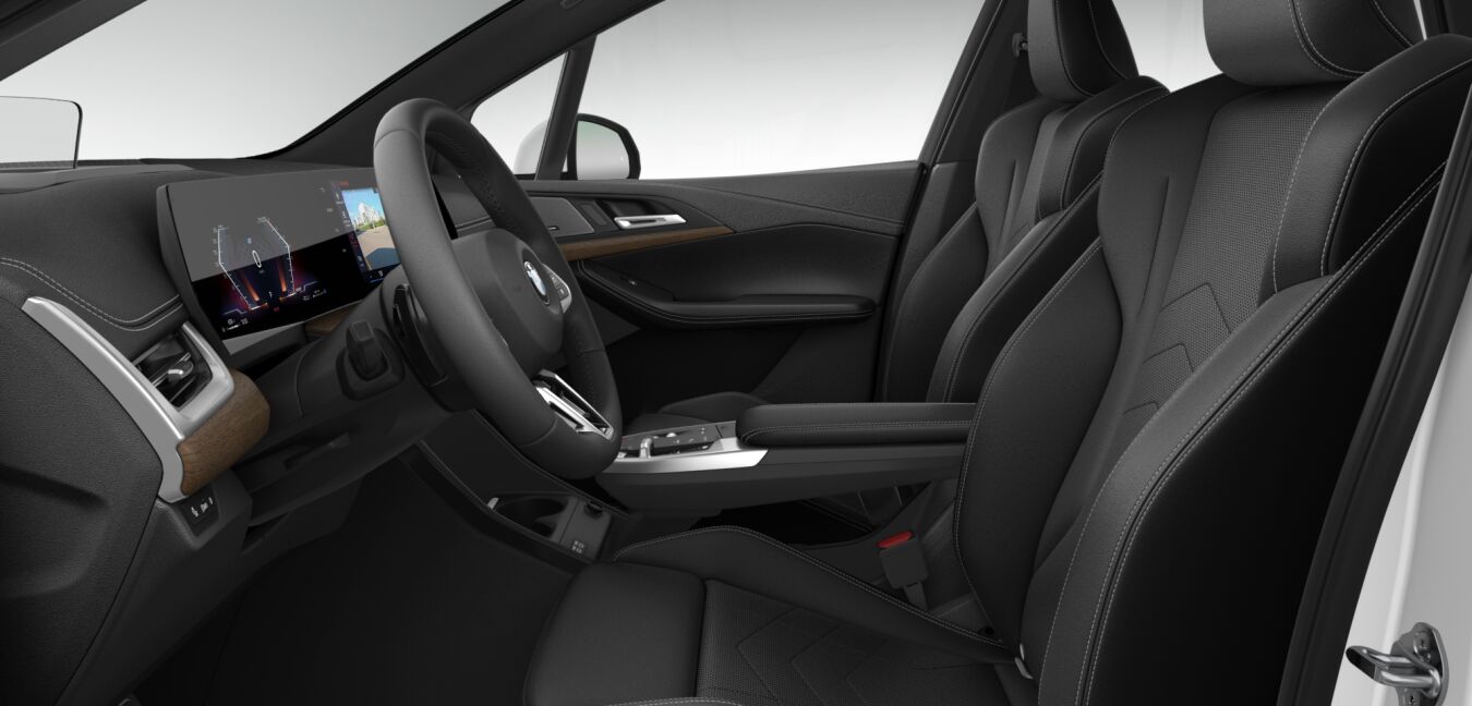 BMW BMW 2er im Innenraum seitlich BMW BMW 2er im Innenraum seitlich