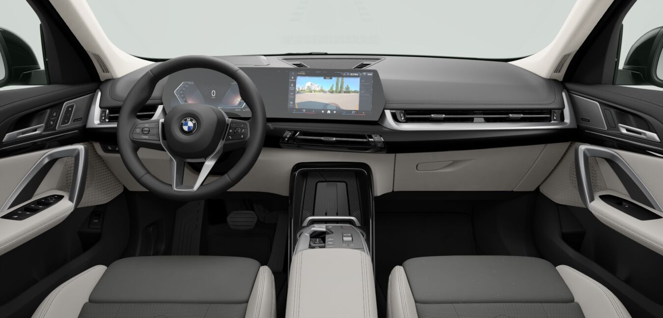 BMW BMW X im Innenraum von vorne