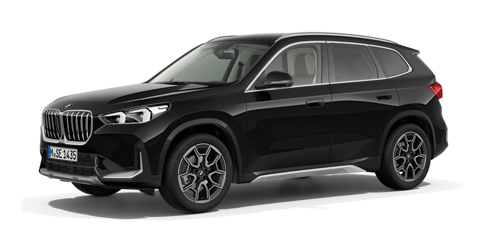 BMW BMW X in Schwarz von vorne