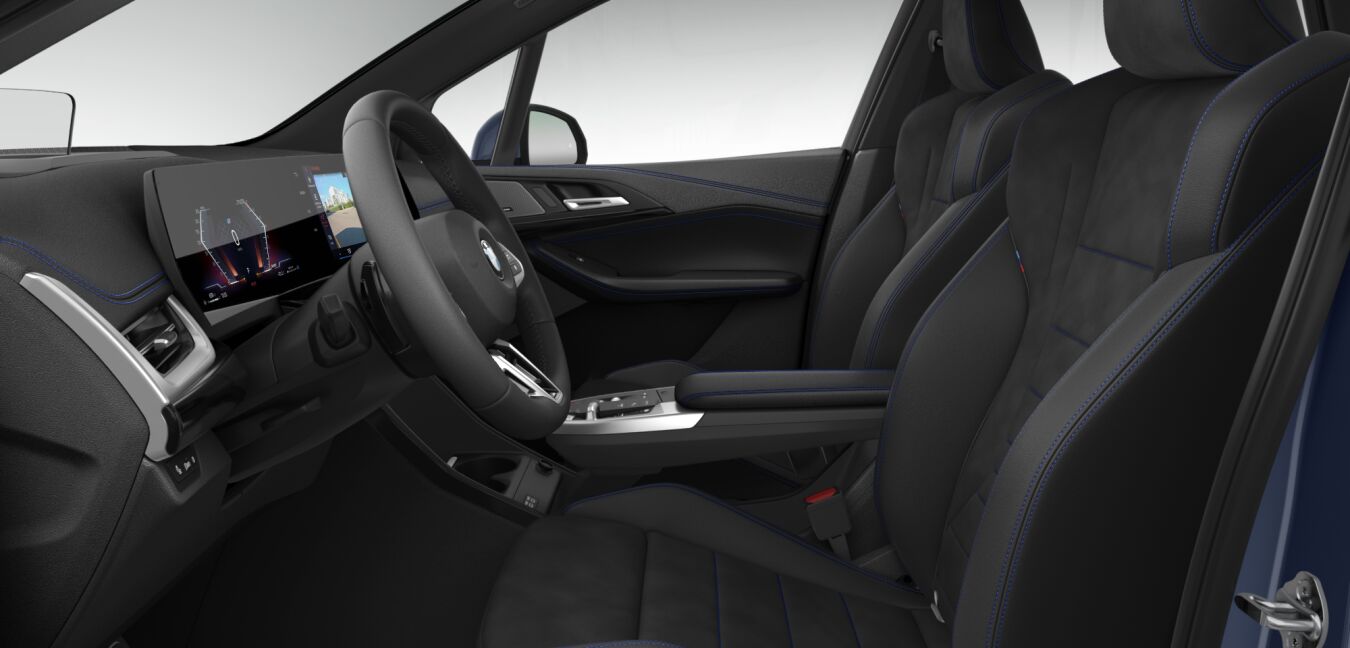BMW BMW 2er im Innenraum seitlich BMW BMW 2er im Innenraum seitlich