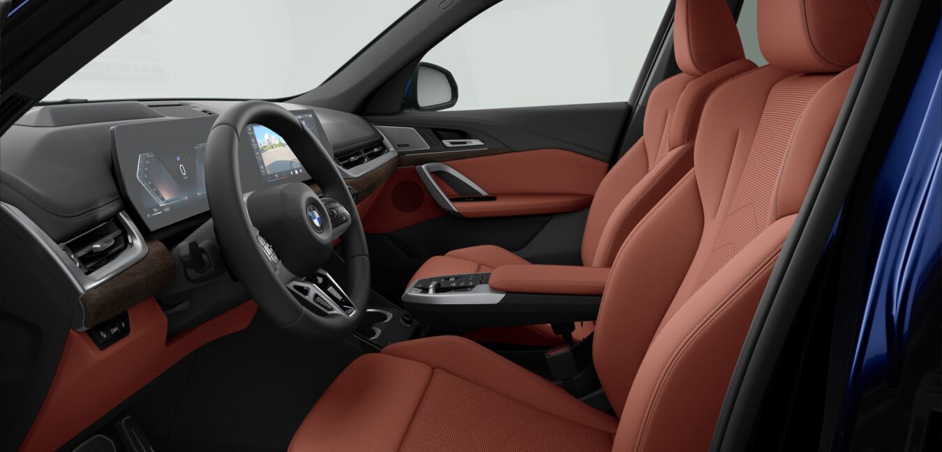 BMW BMW X im Innenraum seitlich