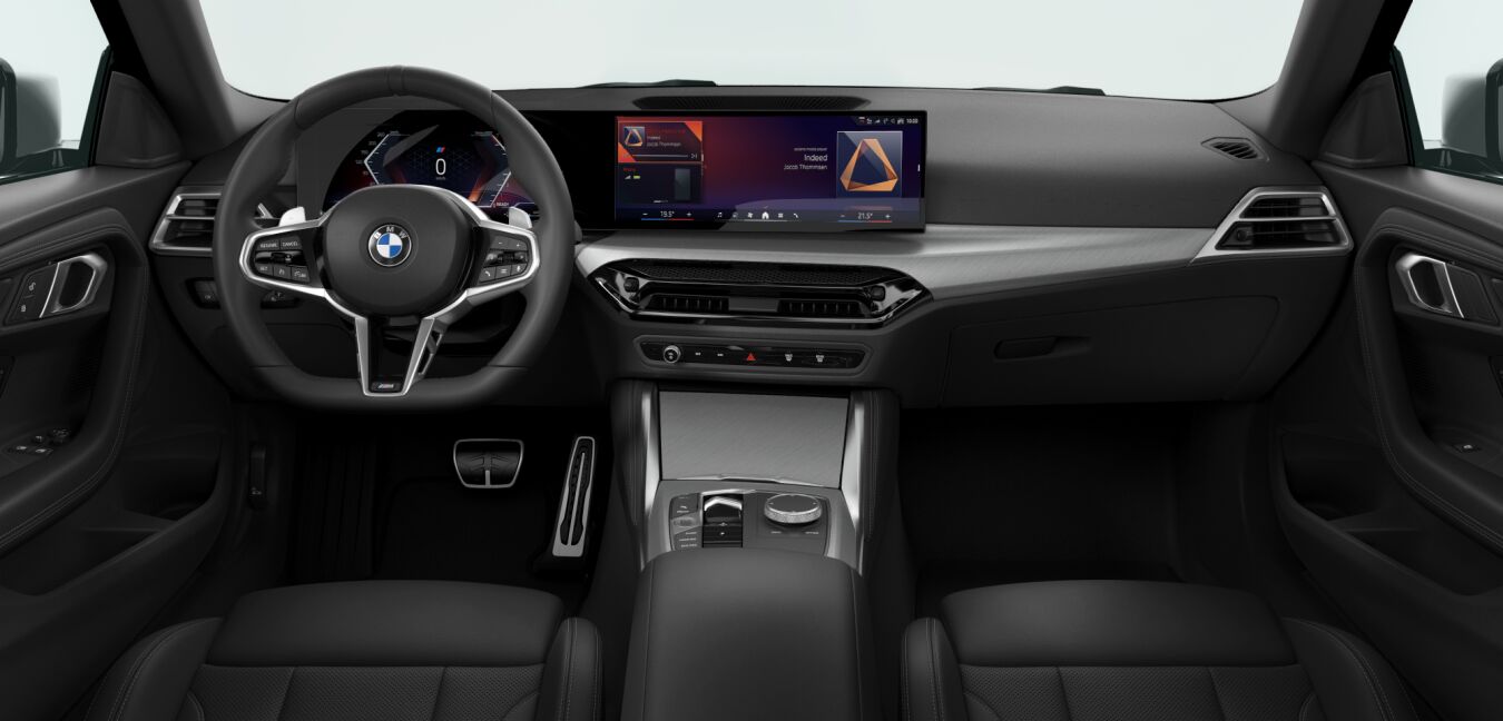 BMW BMW 2er im Innenraum von vorne BMW BMW 2er im Innenraum von vorne