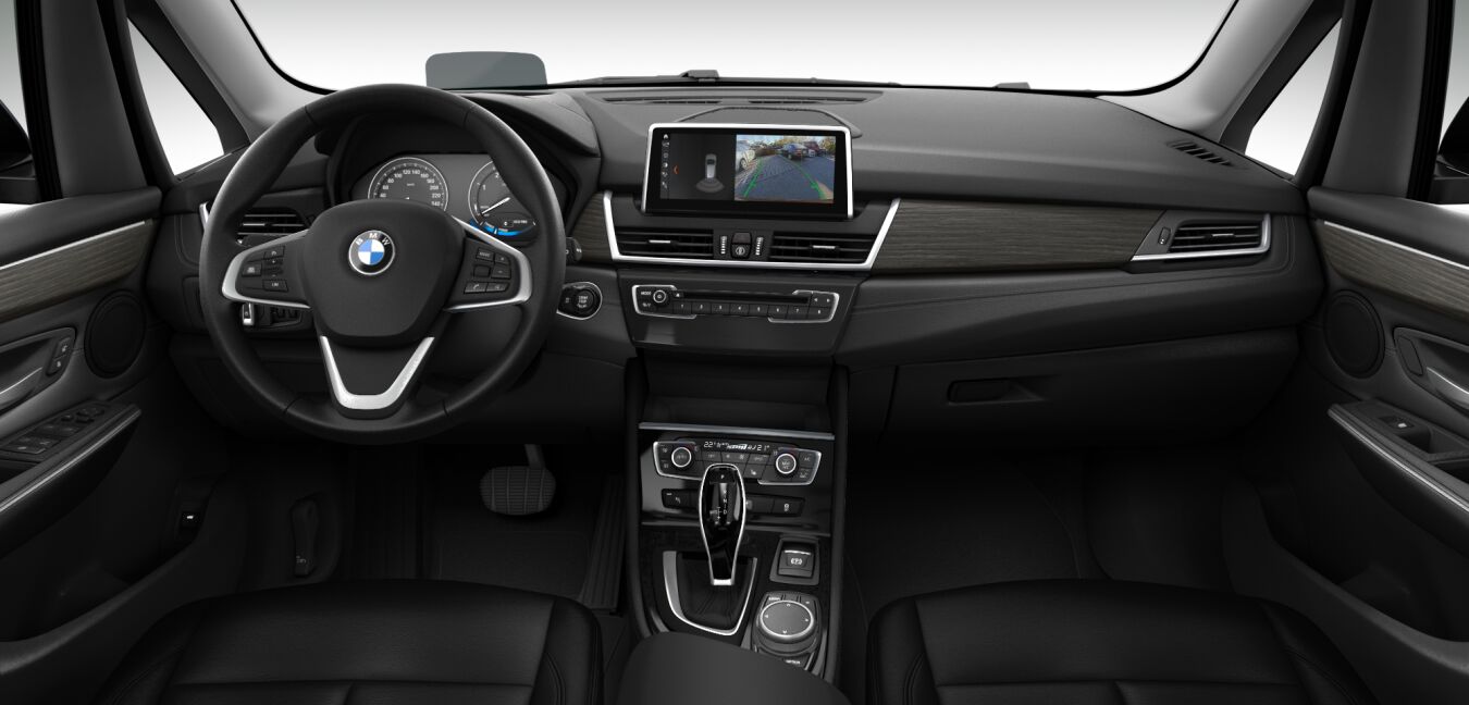 BMW BMW 2er im Innenraum von vorne