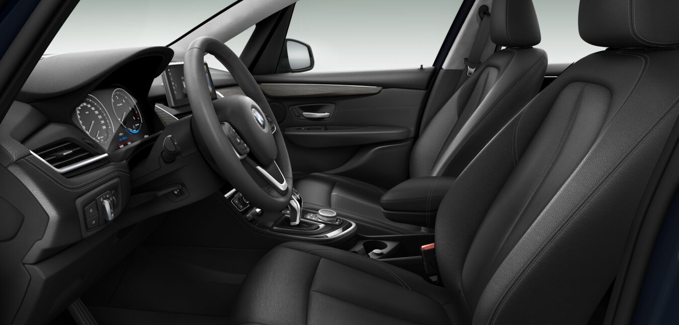 BMW BMW 2er im Innenraum seitlich