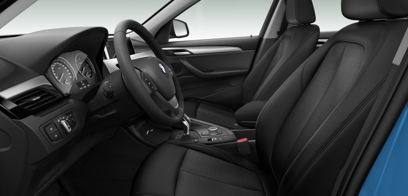 BMW BMW X im Innenraum seitlich BMW BMW X im Innenraum seitlich