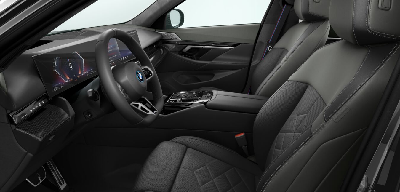 BMW BMW 5er im Innenraum seitlich BMW BMW 5er im Innenraum seitlich