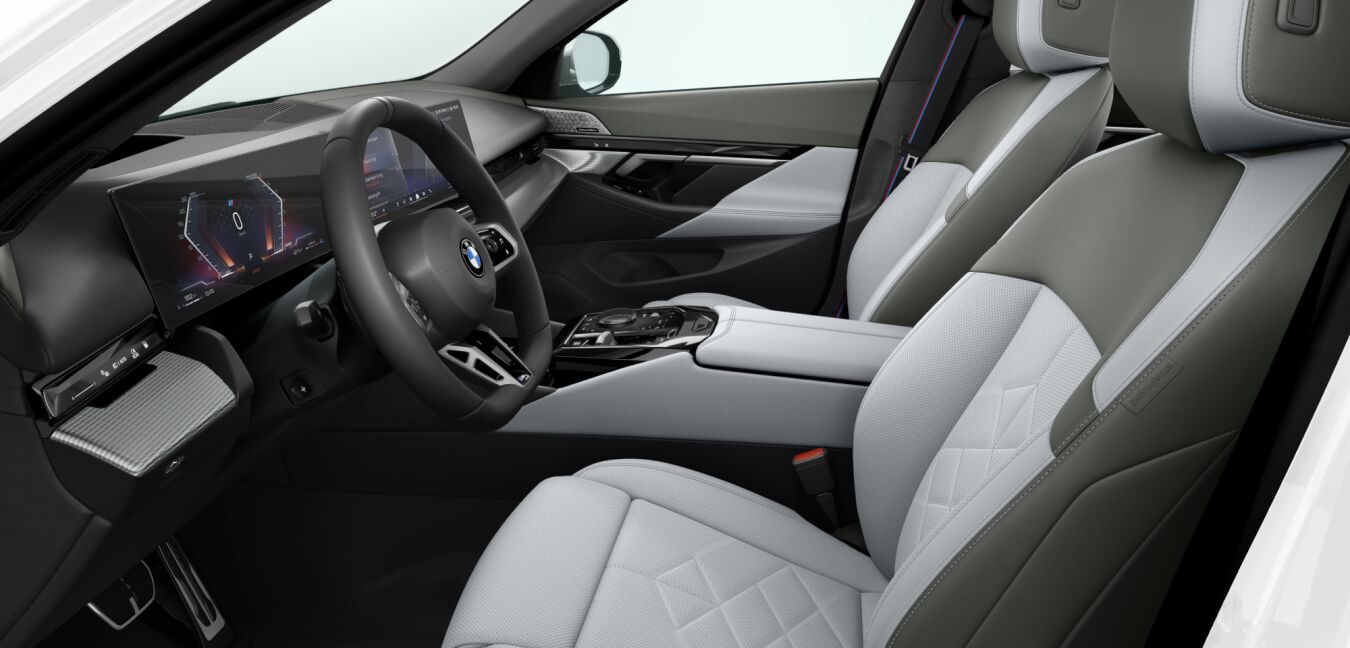 BMW BMW 5er im Innenraum seitlich BMW BMW 5er im Innenraum seitlich