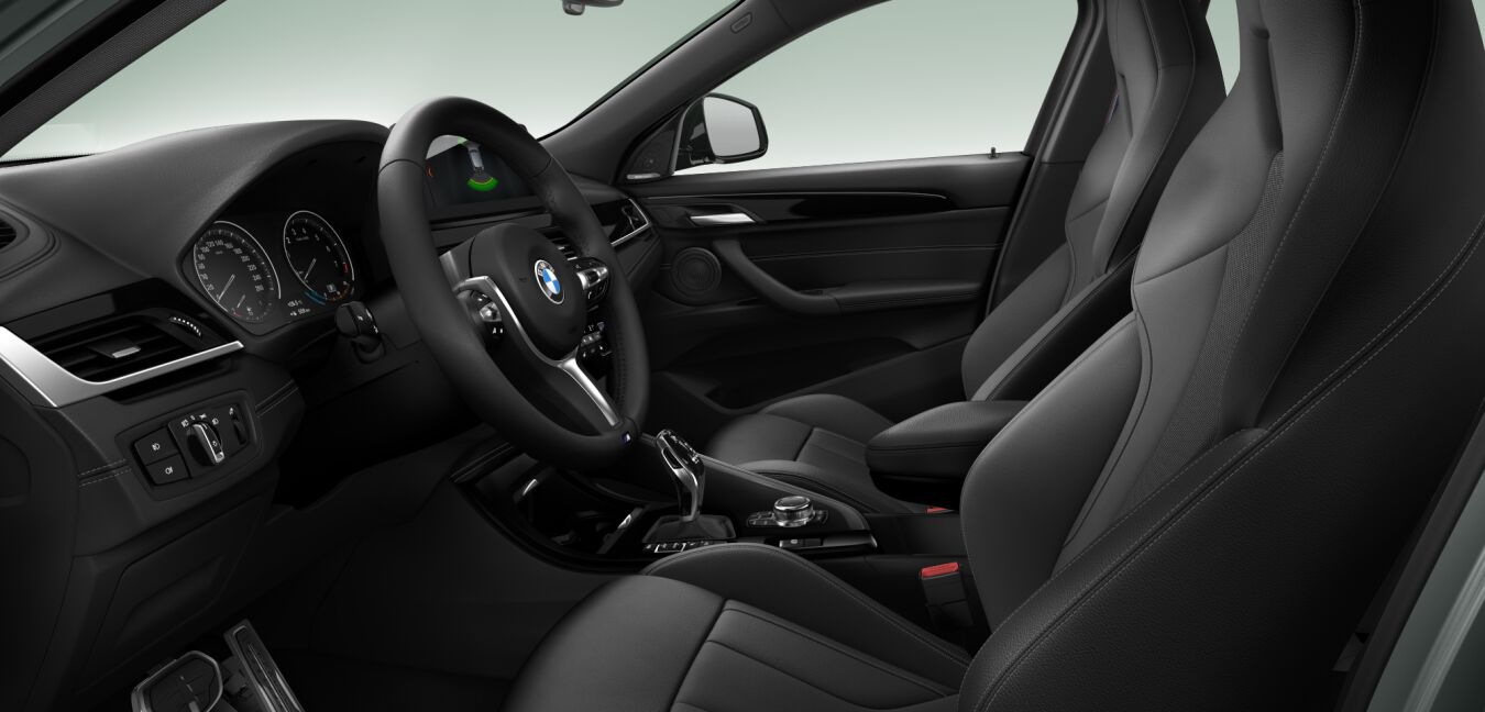 BMW BMW X im Innenraum seitlich BMW BMW X im Innenraum seitlich