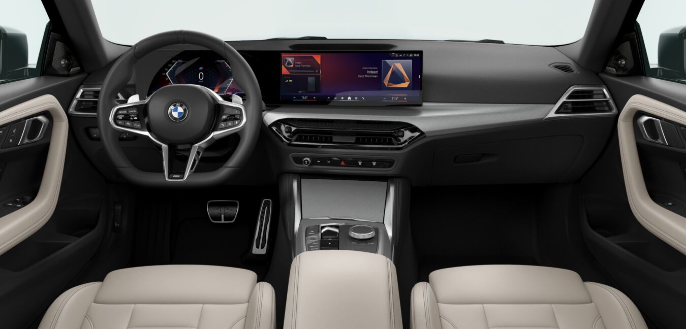 BMW BMW 2er im Innenraum von vorne
