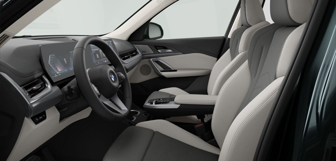 BMW BMW X im Innenraum seitlich BMW BMW X im Innenraum seitlich