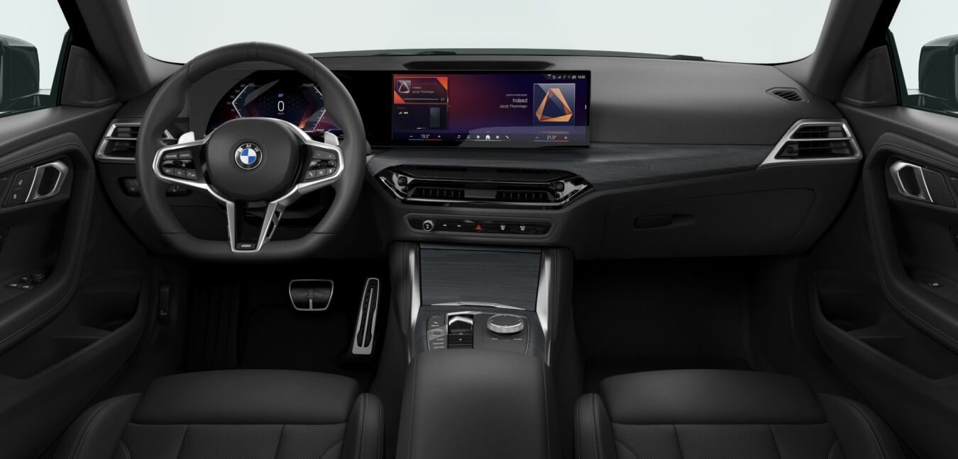 BMW BMW 2er im Innenraum von vorne