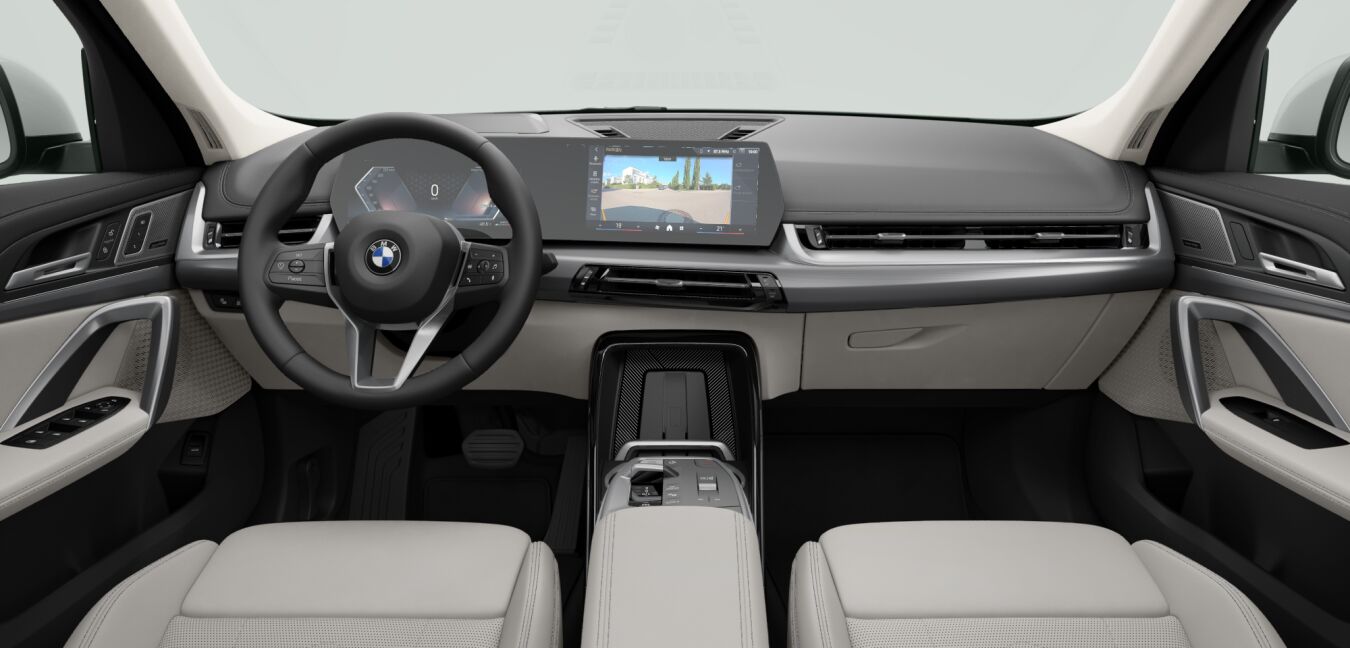 BMW BMW X im Innenraum von vorne