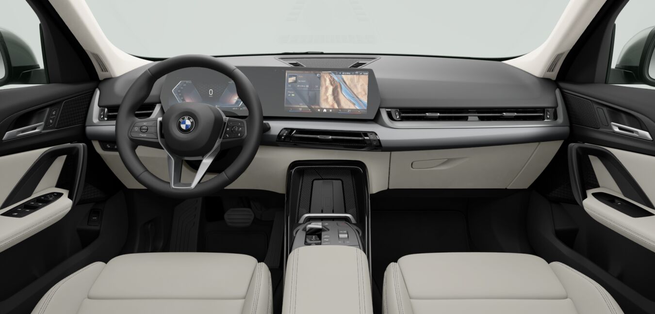 BMW BMW X im Innenraum von vorne
