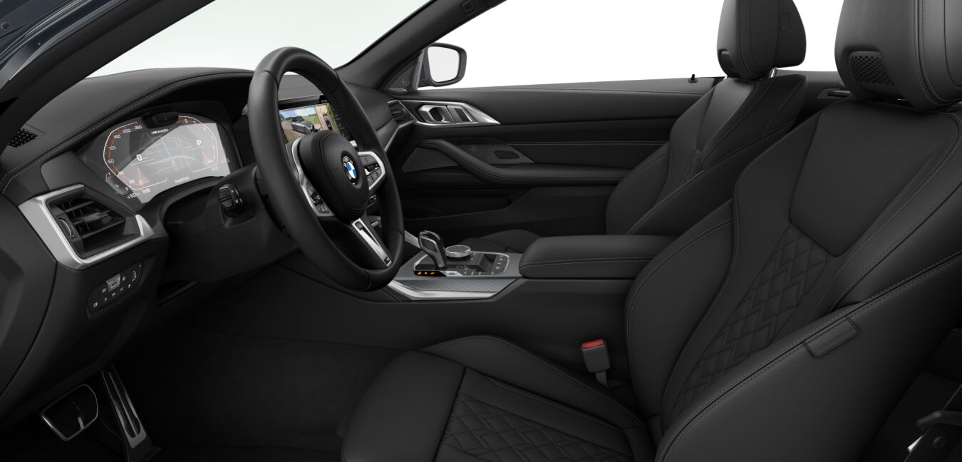 BMW BMW 4er im Innenraum seitlich BMW BMW 4er im Innenraum seitlich