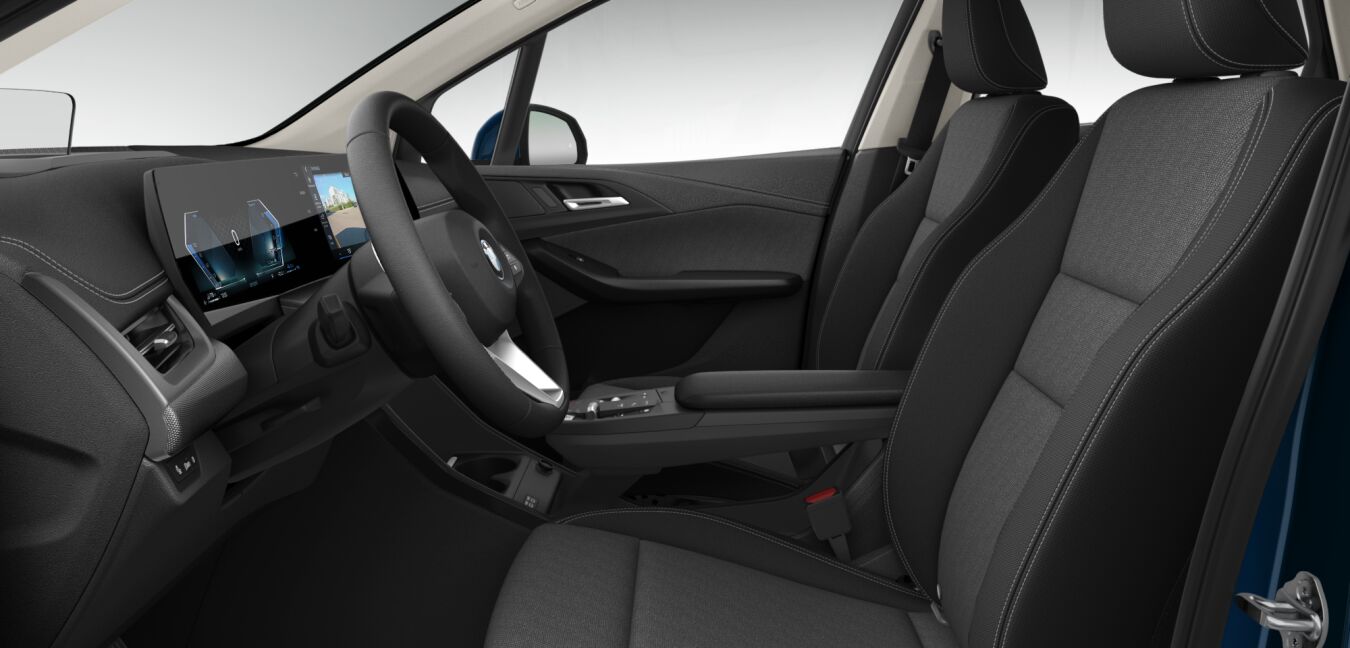 BMW BMW 2er im Innenraum seitlich BMW BMW 2er im Innenraum seitlich