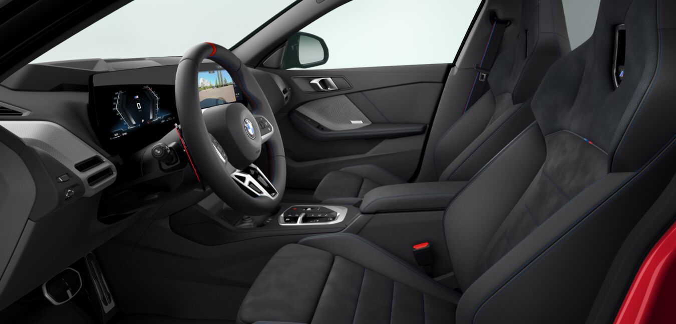 BMW BMW 2er im Innenraum seitlich BMW BMW 2er im Innenraum seitlich