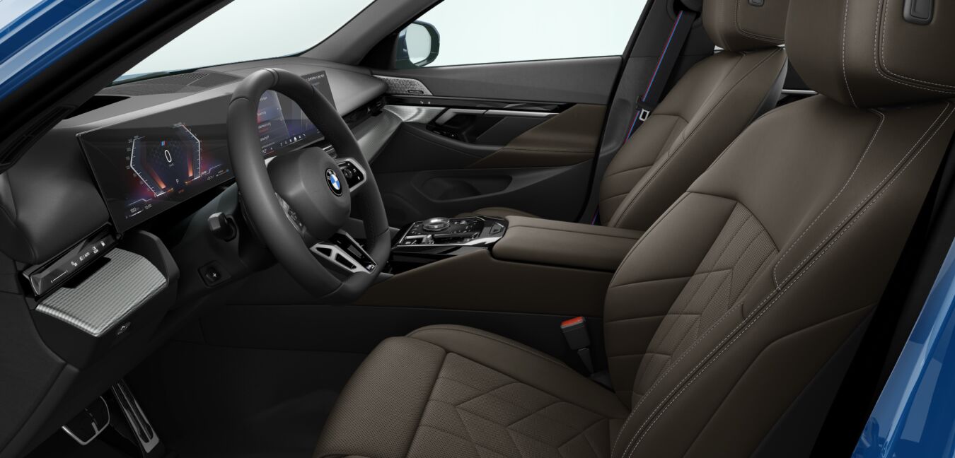 BMW BMW 5er im Innenraum seitlich BMW BMW 5er im Innenraum seitlich