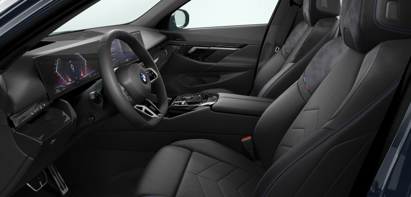BMW BMW 5er im Innenraum seitlich BMW BMW 5er im Innenraum seitlich