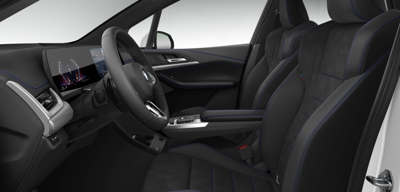 BMW BMW 2er im Innenraum seitlich BMW BMW 2er im Innenraum seitlich