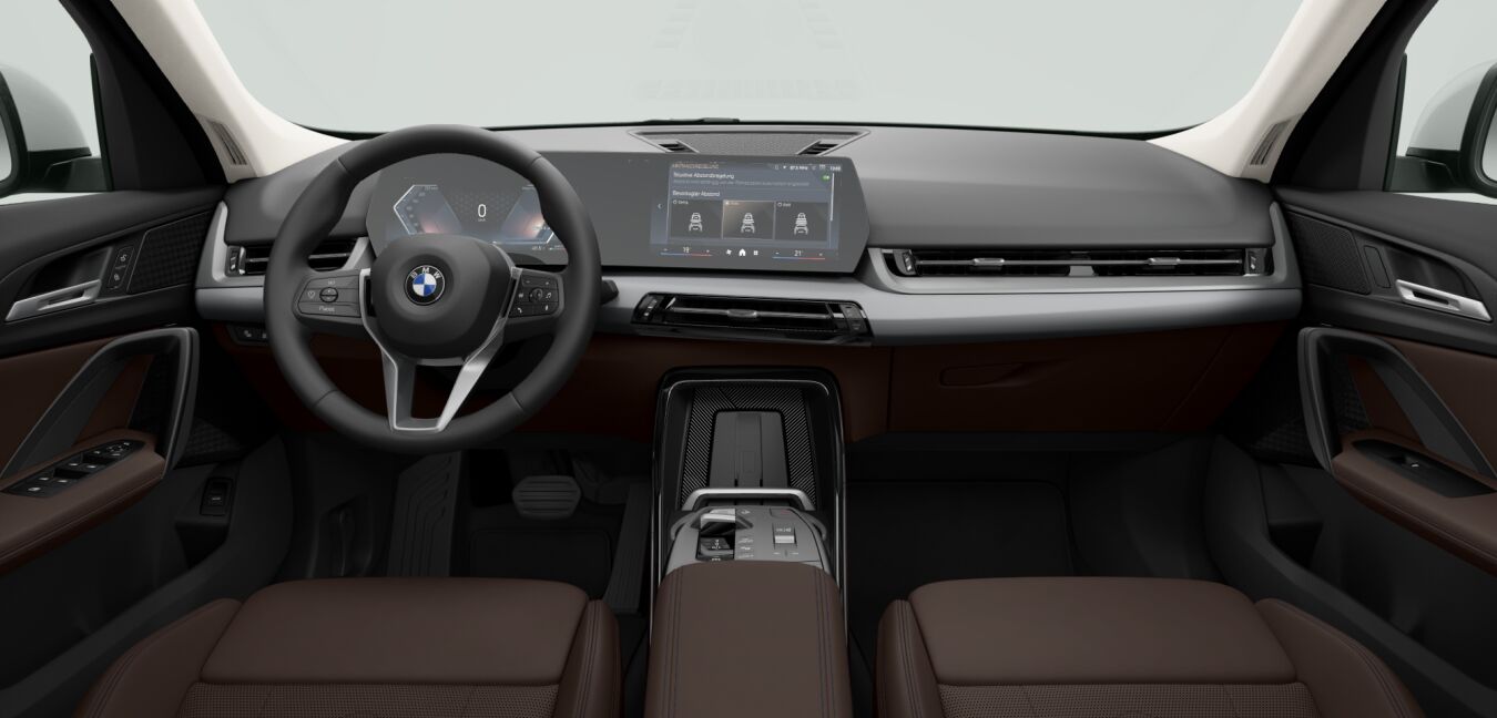BMW BMW X im Innenraum von vorne