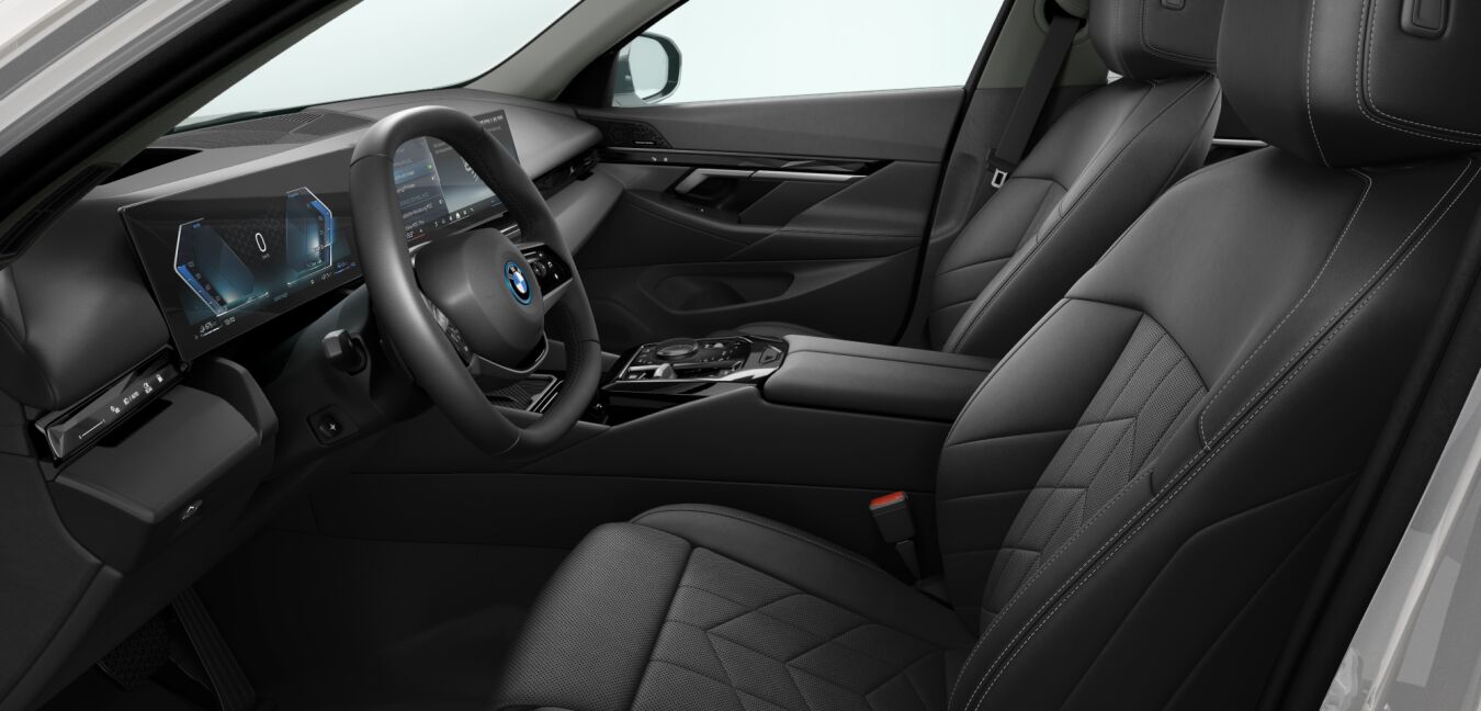BMW BMW 5er im Innenraum seitlich BMW BMW 5er im Innenraum seitlich