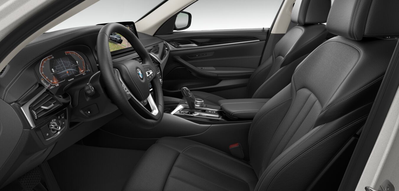 BMW BMW 5er im Innenraum seitlich