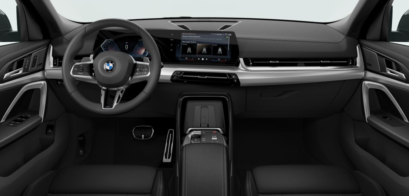 BMW BMW X im Innenraum von vorne