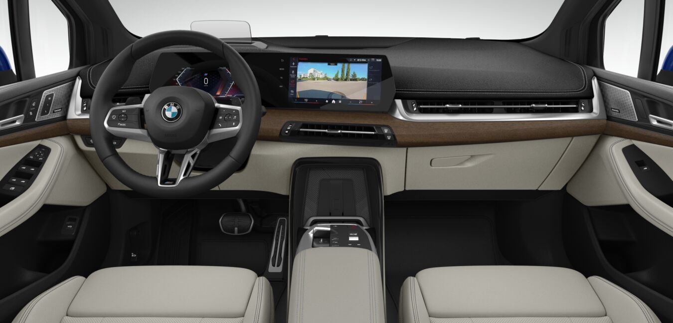 BMW BMW 2er im Innenraum von vorne BMW BMW 2er im Innenraum von vorne
