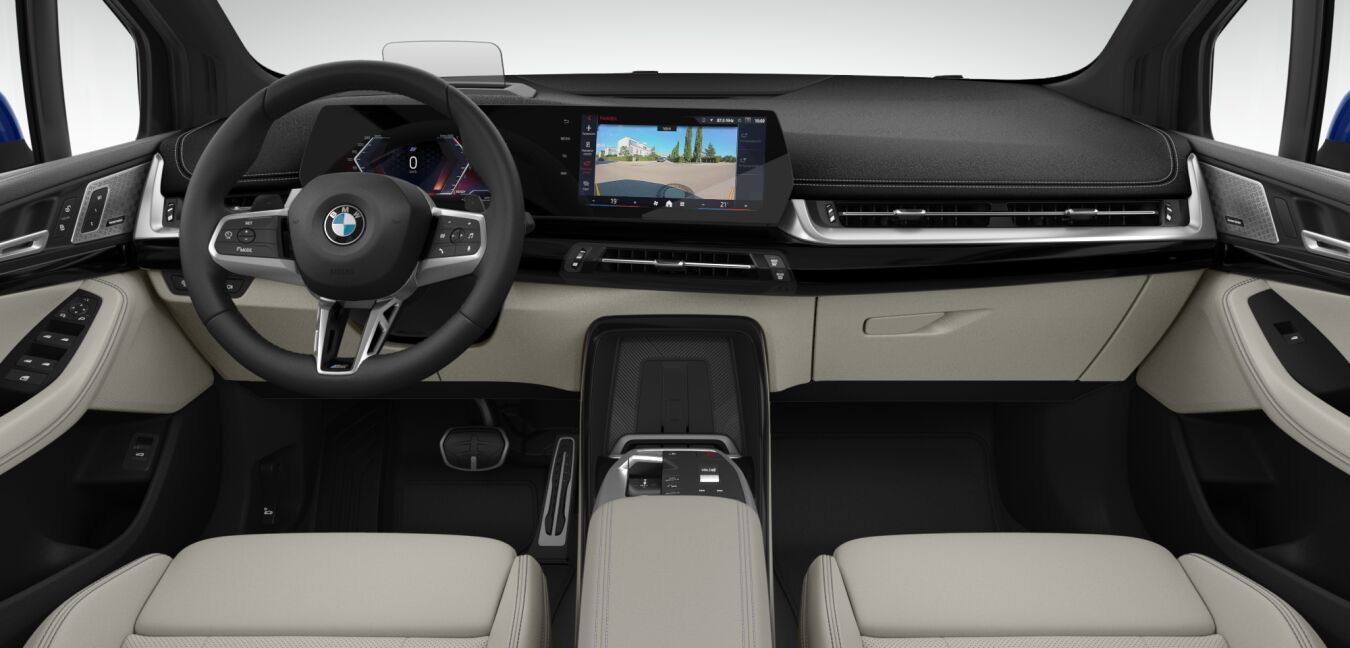 BMW BMW 2er im Innenraum von vorne BMW BMW 2er im Innenraum von vorne