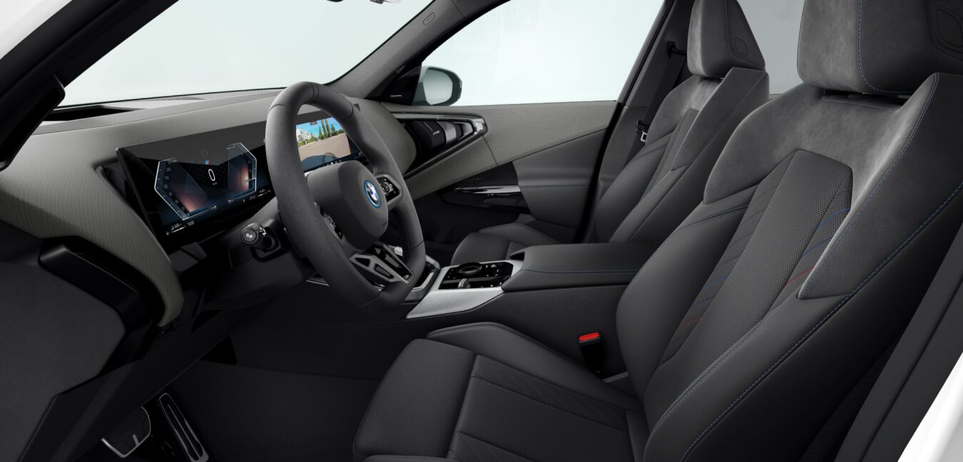 BMW BMW X im Innenraum seitlich