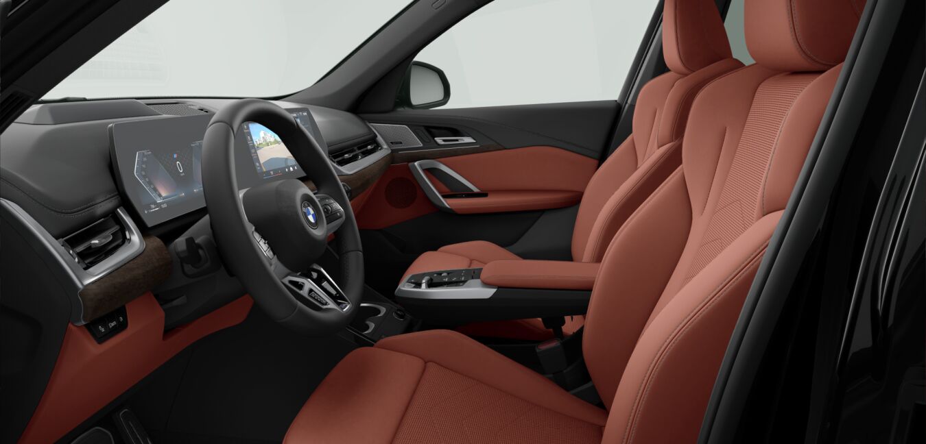 BMW BMW X im Innenraum seitlich