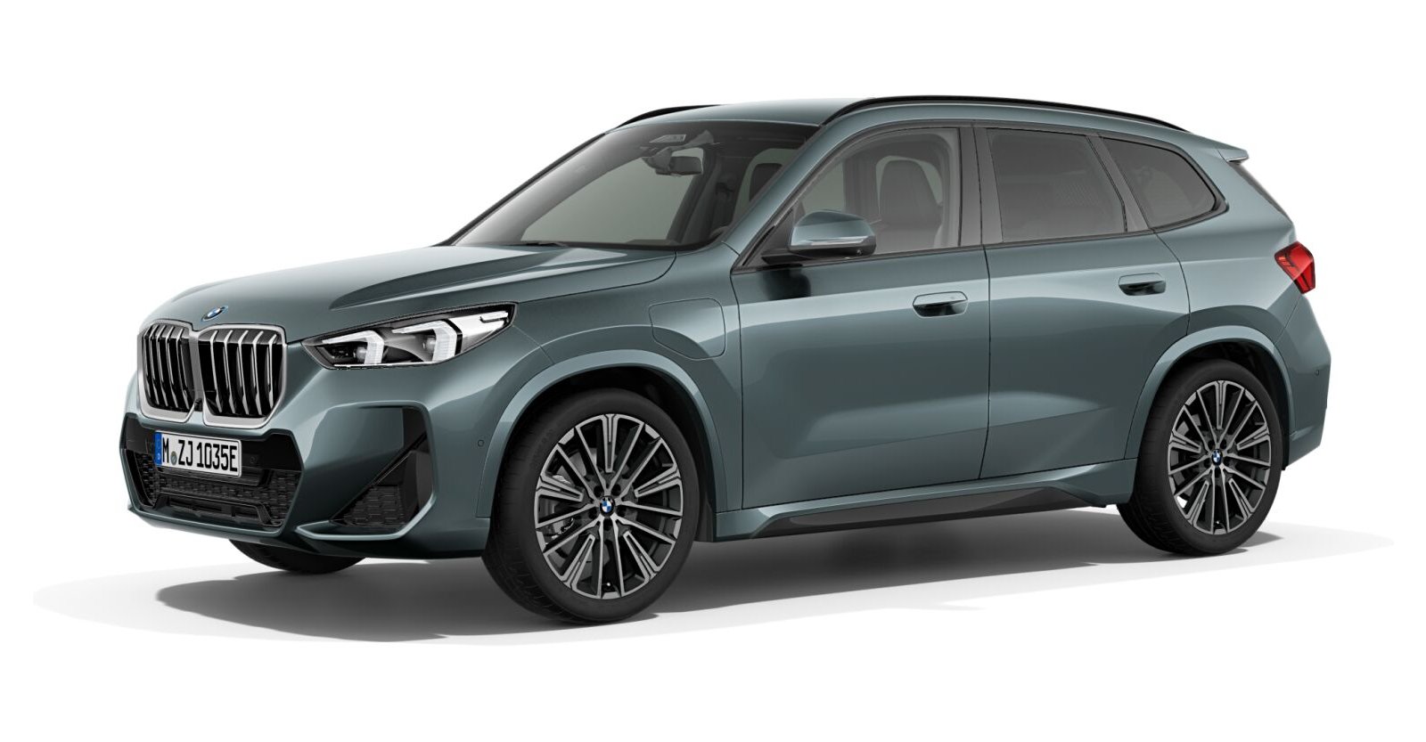 BMW X1 xDrive30e in Grün von vorne BMW X1 xDrive30e in Grün von vorne