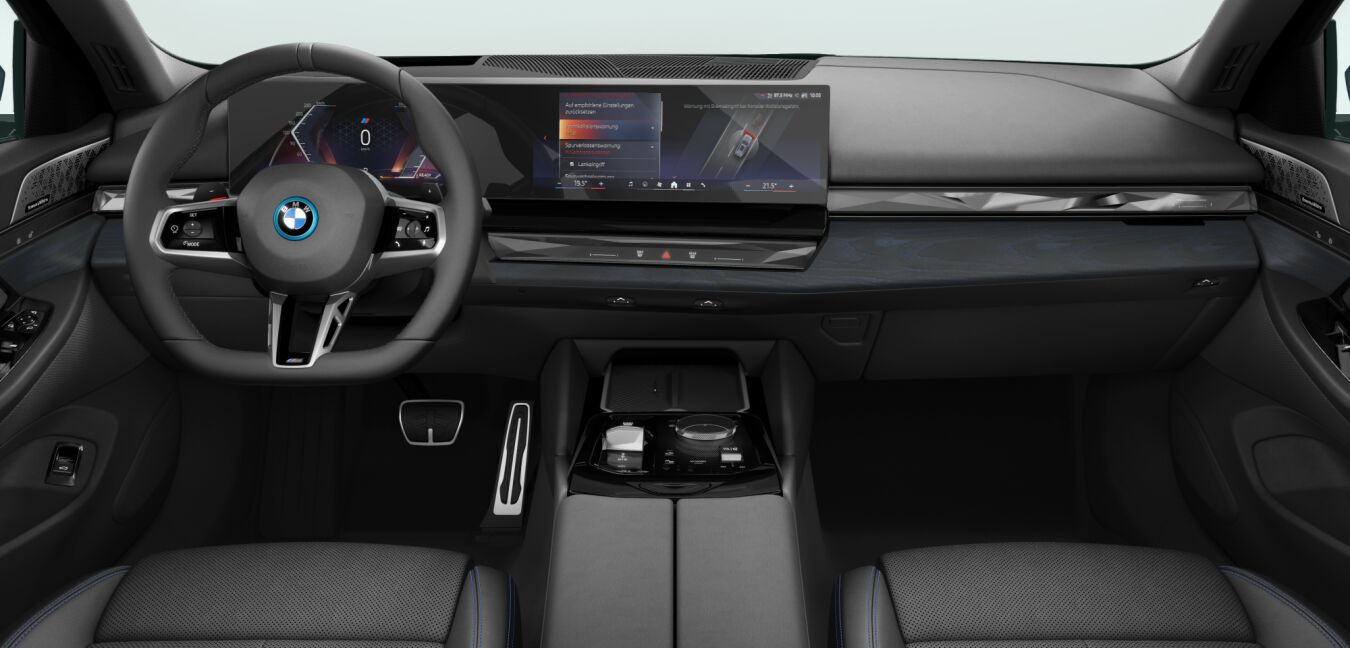 BMW BMW 5er im Innenraum von vorne BMW BMW 5er im Innenraum von vorne