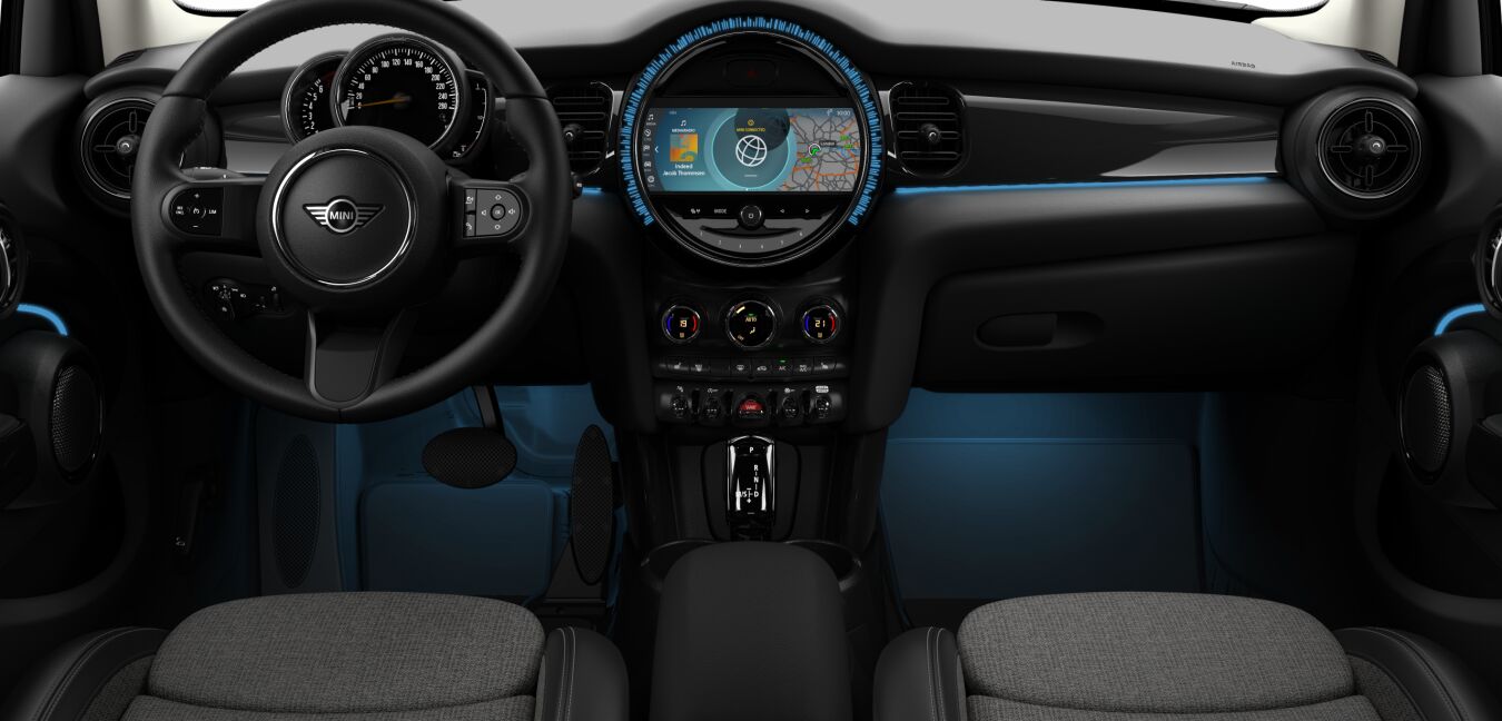 MINI MINI 5-Türer im Innenraum von vorne MINI MINI 5-Türer im Innenraum von vorne
