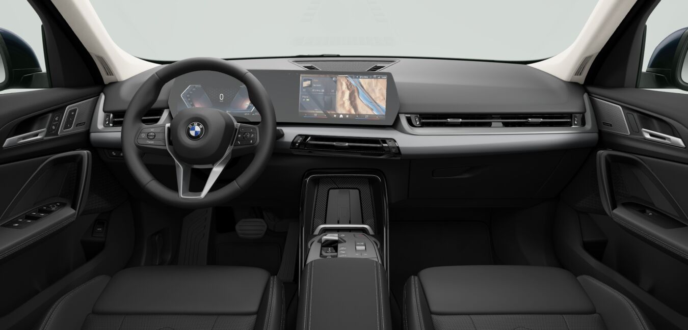 BMW BMW X im Innenraum von vorne