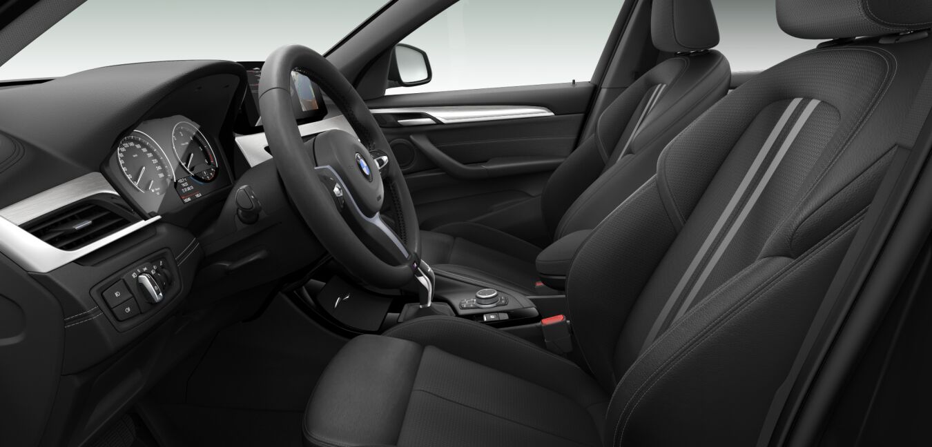 BMW BMW X im Innenraum seitlich BMW BMW X im Innenraum seitlich