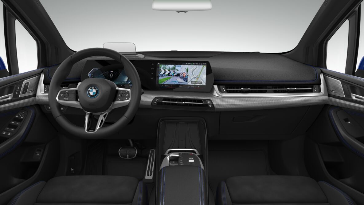 BMW BMW 2er im Innenraum von vorne BMW BMW 2er im Innenraum von vorne