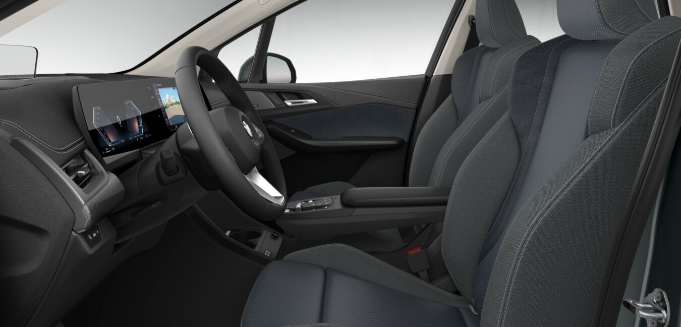 BMW BMW 2er im Innenraum seitlich BMW BMW 2er im Innenraum seitlich