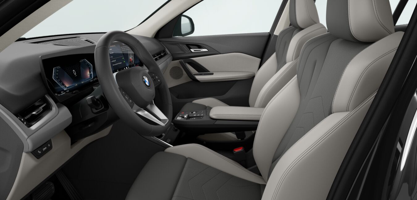 BMW BMW X im Innenraum seitlich