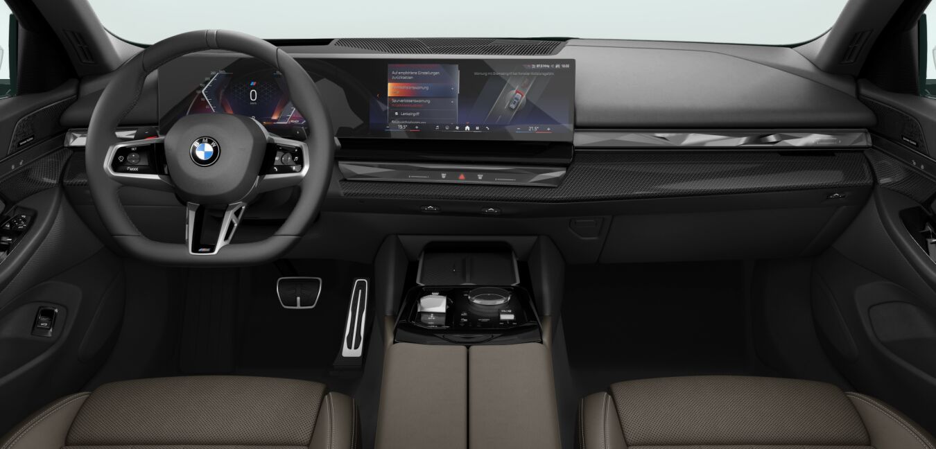 BMW BMW 5er im Innenraum von vorne